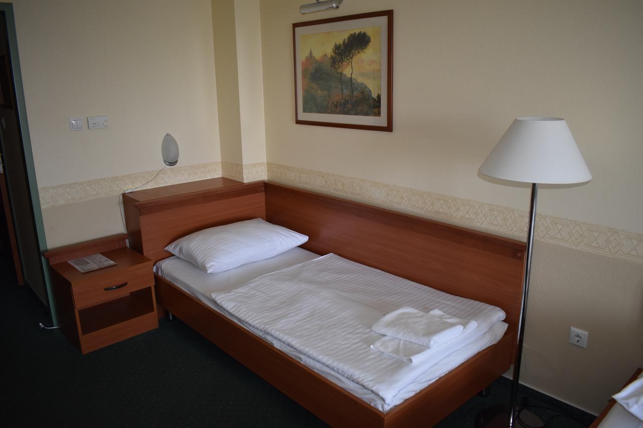 Paprika Panzio Bed & Breakfast Hegyeshalom Luaran gambar