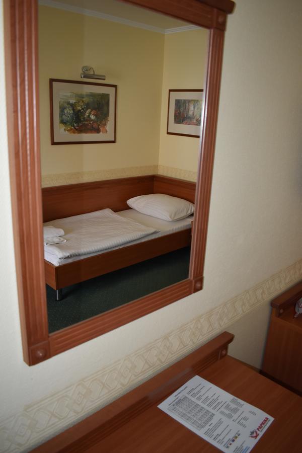 Paprika Panzio Bed & Breakfast Hegyeshalom Luaran gambar